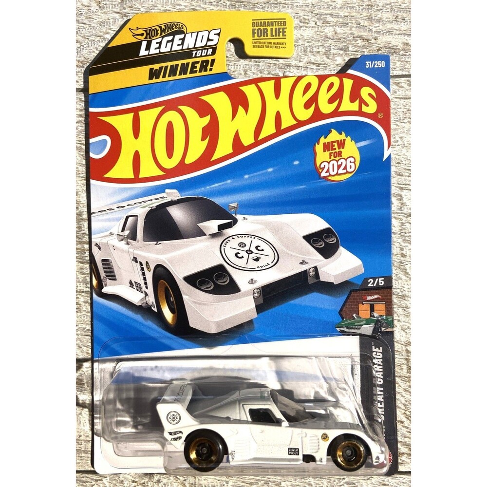 2026 Hot Wheels #31 Le Liebre WHITE